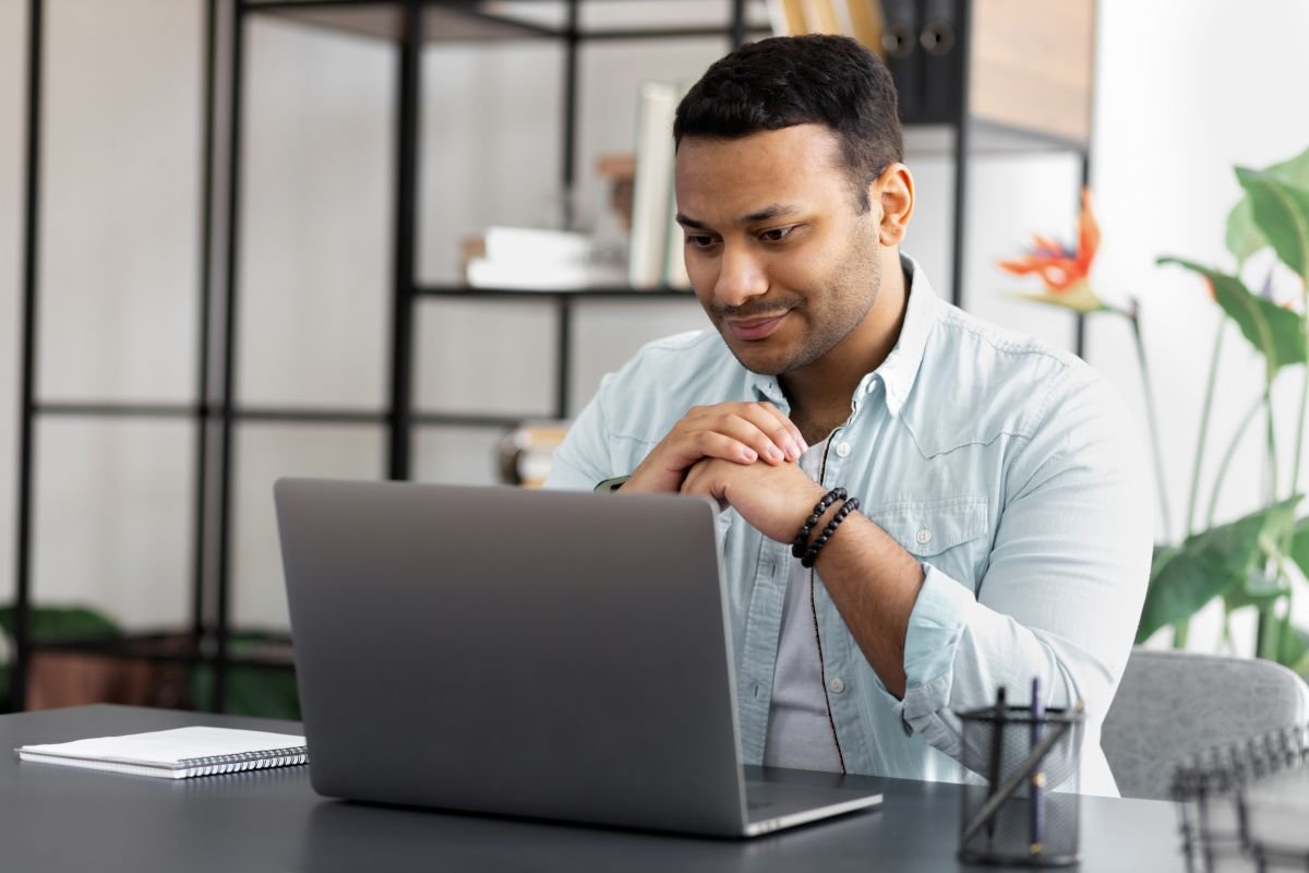 The Copywriting Framework That Turns Browsers Into Consulting Clients